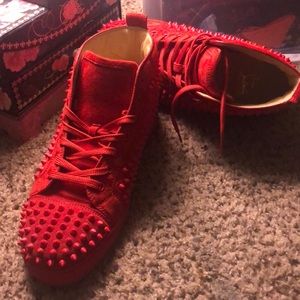 Original size 8 (Christian louboutin ) Red bottoms